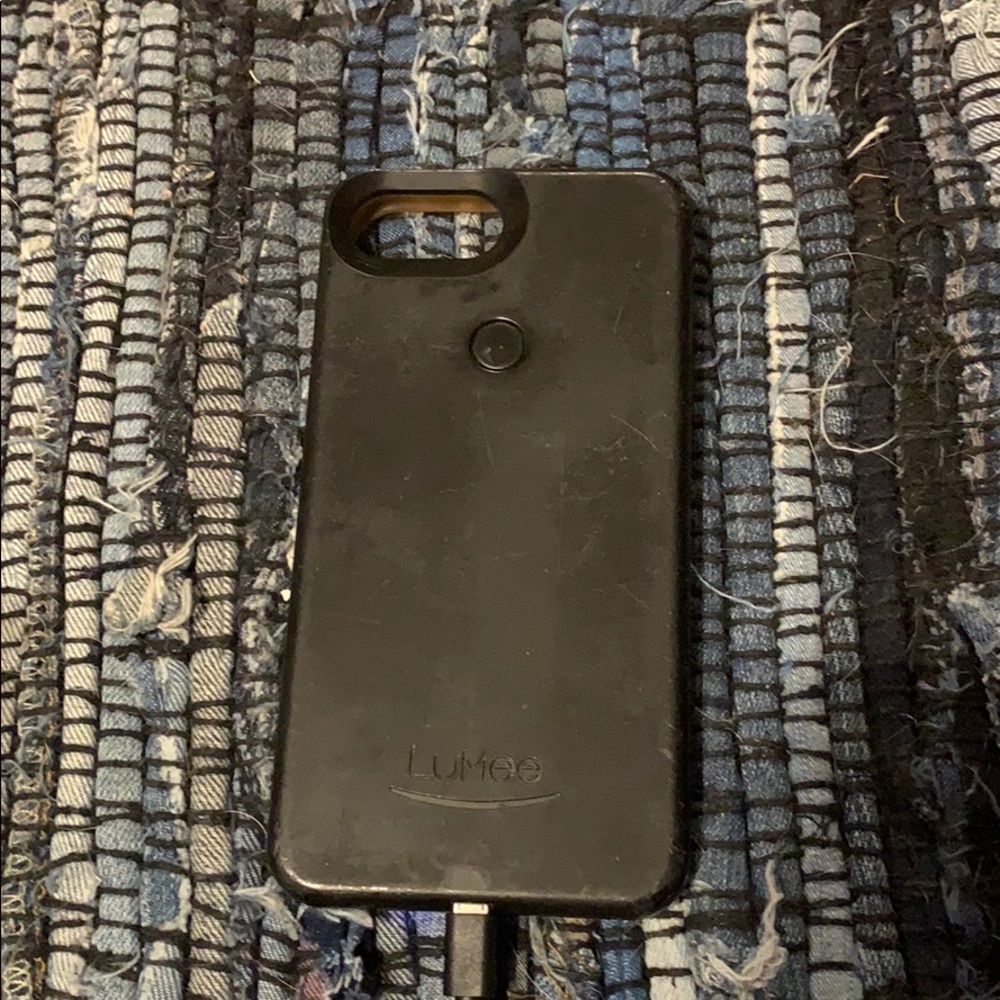LUMEE CASE